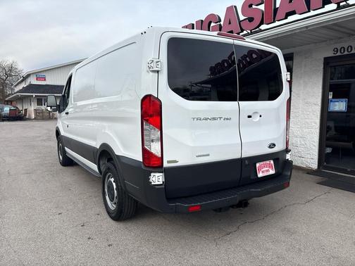 2018 Ford Transit-250 Base