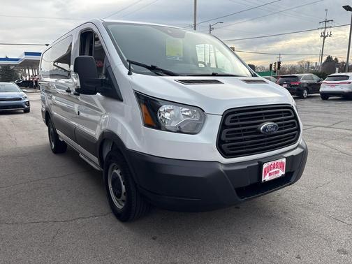 2018 Ford Transit-250 Base