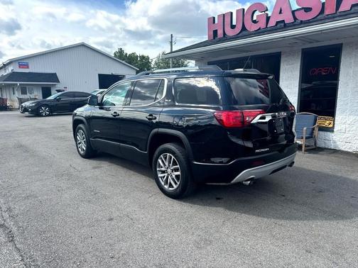 2019 GMC Acadia SLE-2