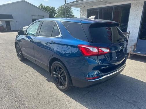 blue 2020 Chevrolet Equinox 1LT