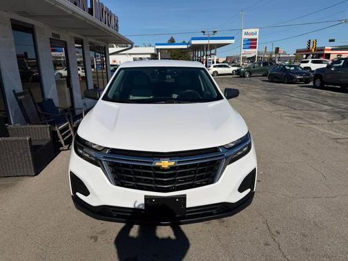 Summit White 2023 Chevrolet Equinox LS