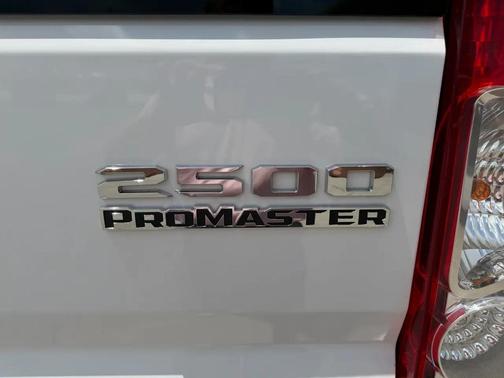 Bright White Clearcoat 2025 RAM ProMaster 2500 Tradesman