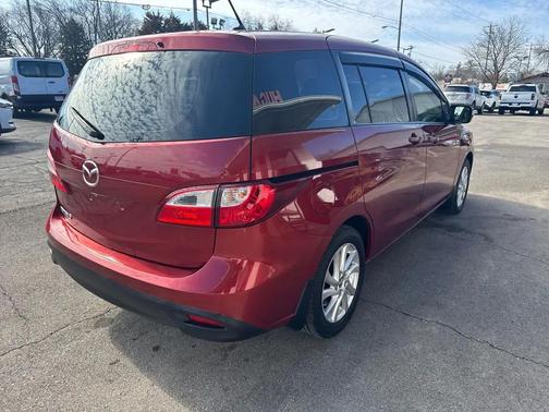2014 Mazda Mazda5 Sport