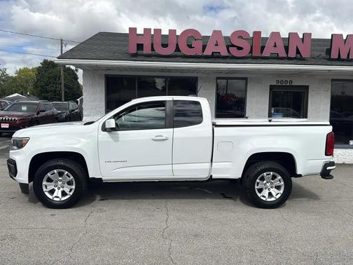 Summit White 2021 Chevrolet Colorado LT