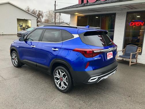 2023 Kia Seltos SX Turbo