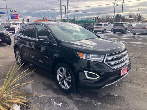 2017 Ford Edge Titanium