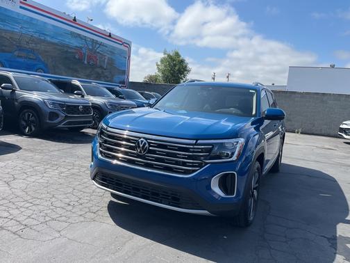 2025 Volkswagen Atlas 2.0T SEL