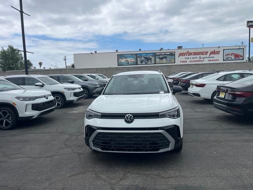 Pure White 2026 Volkswagen Taos 1.5T S