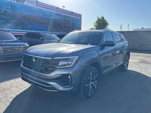 2025 Volkswagen Atlas Cross Sport 2.0T SEL Premium R-Line