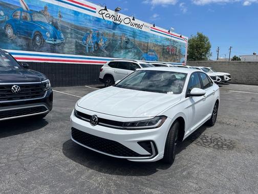 Pure White 2026 Volkswagen Jetta 1.5T S