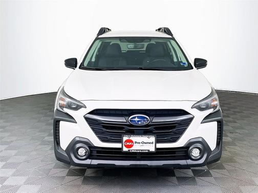 Crystal White Pearl 2025 Subaru Outback Premium