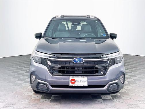 Magnetite Gray Metallic 2025 Subaru Forester Touring
