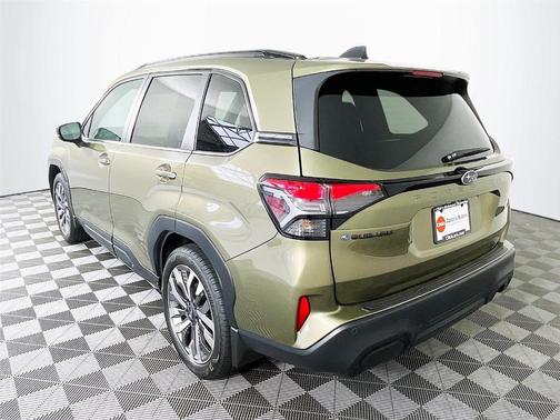 Autumn Green Metallic 2026 Subaru Forester Touring