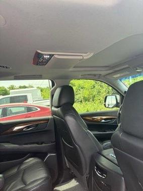 2016 Cadillac Escalade ESV Luxury