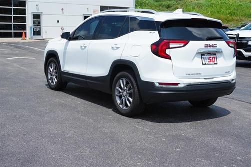 2022 GMC Terrain SLT