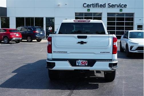2022 Chevrolet Silverado 1500 Limited Custom