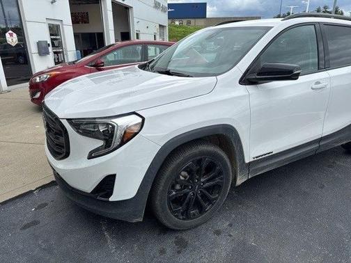 2021 GMC Terrain SLT