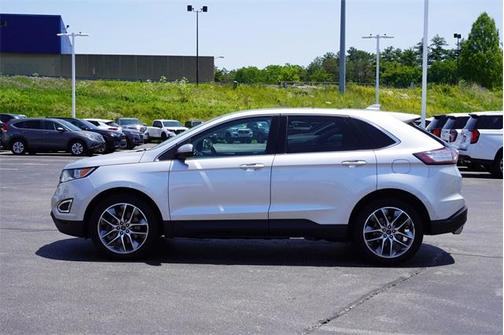 2016 Ford Edge Titanium