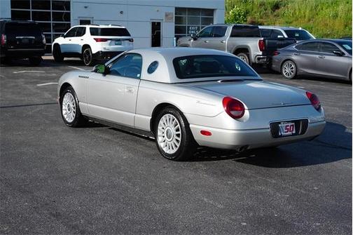2004 Ford Thunderbird Premium