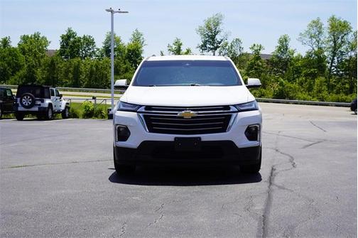 2022 Chevrolet Traverse LT Leather