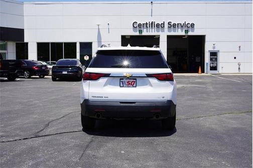 2022 Chevrolet Traverse LT Leather