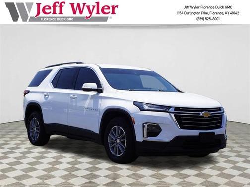2022 Chevrolet Traverse LT Leather