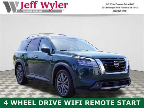 2022 Nissan Pathfinder SL