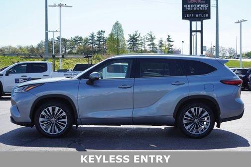 2021 Toyota Highlander Platinum