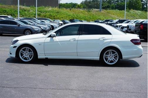 2012 Mercedes-Benz E-Class E 550 4MATIC