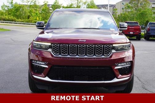 2023 Jeep Grand Cherokee Summit