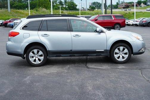 2012 Subaru Outback 2.5i Premium