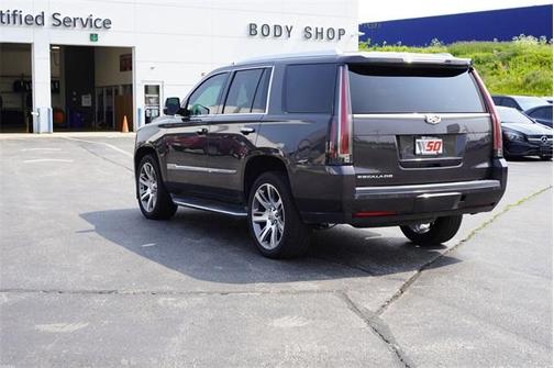 2015 Cadillac Escalade Luxury