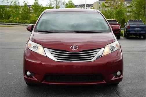 2016 Toyota Sienna L