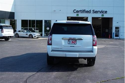 2017 GMC Yukon XL Denali