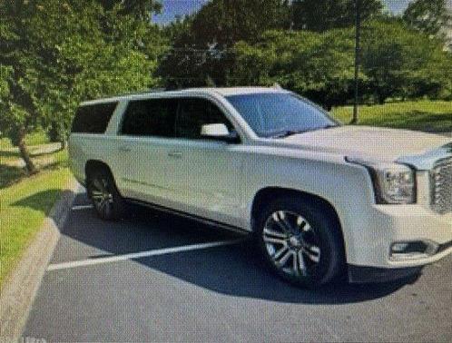 2017 GMC Yukon XL Denali