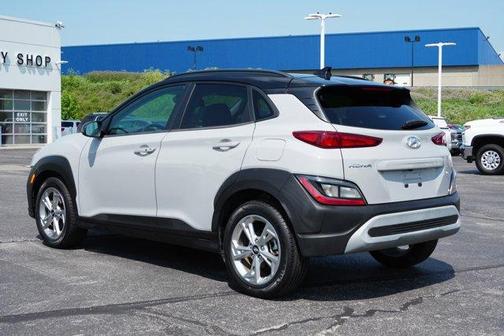 2023 Hyundai KONA SEL