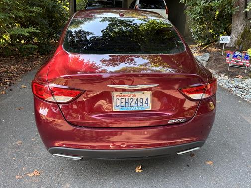 2015 Chrysler 200 S