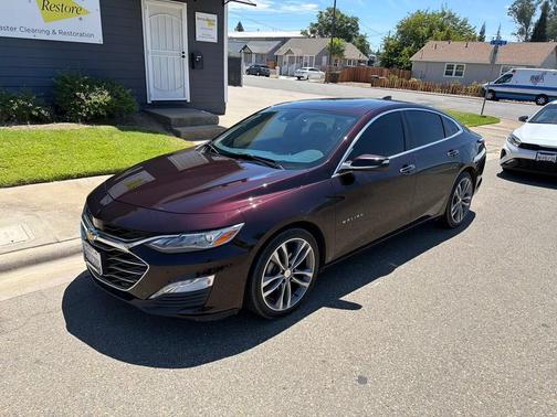 Black 2020 Chevrolet Malibu Premier