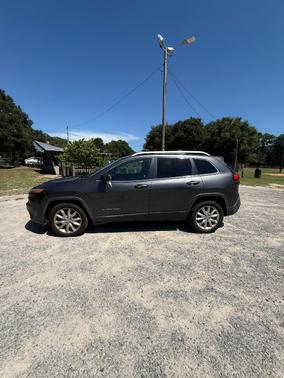 Gray 2015 Jeep Cherokee Limited