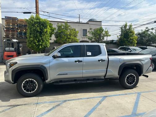 2025 Toyota Tacoma TRD Off Road