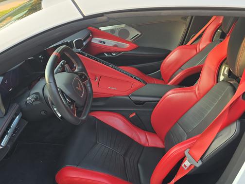 2020 Chevrolet Corvette Stingray w/2LT