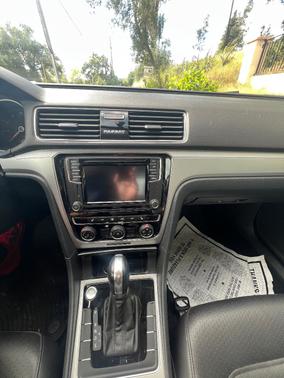 White 2019 Volkswagen Passat 2.0T Wolfsburg Edition
