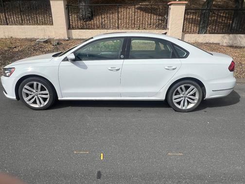 White 2019 Volkswagen Passat 2.0T Wolfsburg Edition