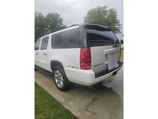 2009 GMC Yukon XL 1500 SLT1