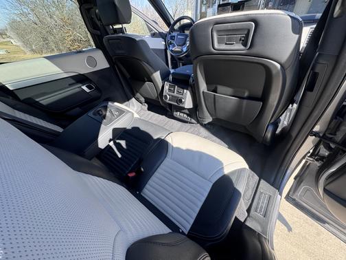 2021 Land Rover Discovery P300 S R-Dynamic