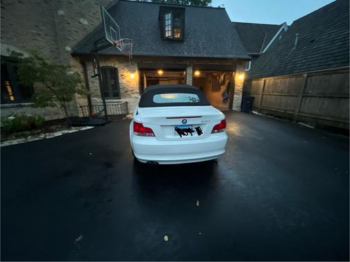 White 2011 BMW 128 i