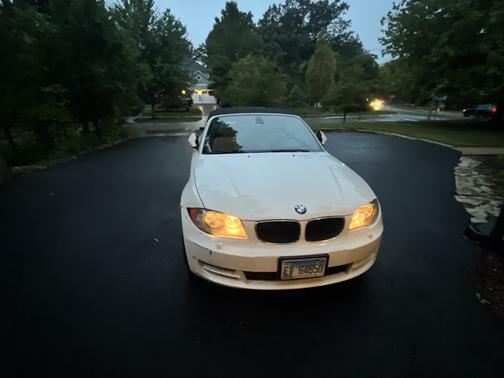White 2011 BMW 128 i
