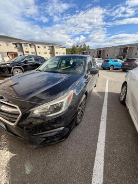 Black 2019 Subaru Legacy 2.5i