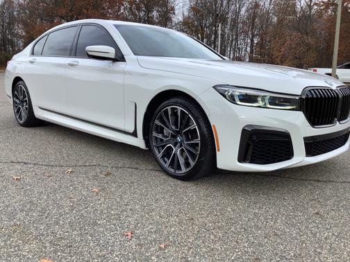2020 BMW 750 i xDrive