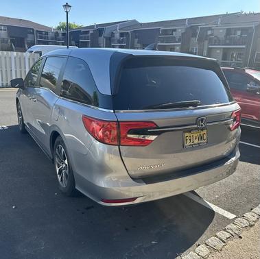 Silver 2022 Honda Odyssey EX-L